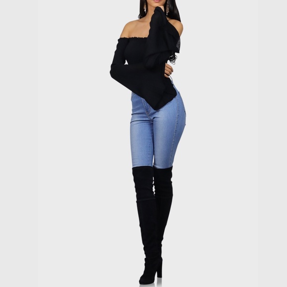 Ribbed Bell Sleeve Bodysuit - Picture 2 of 4